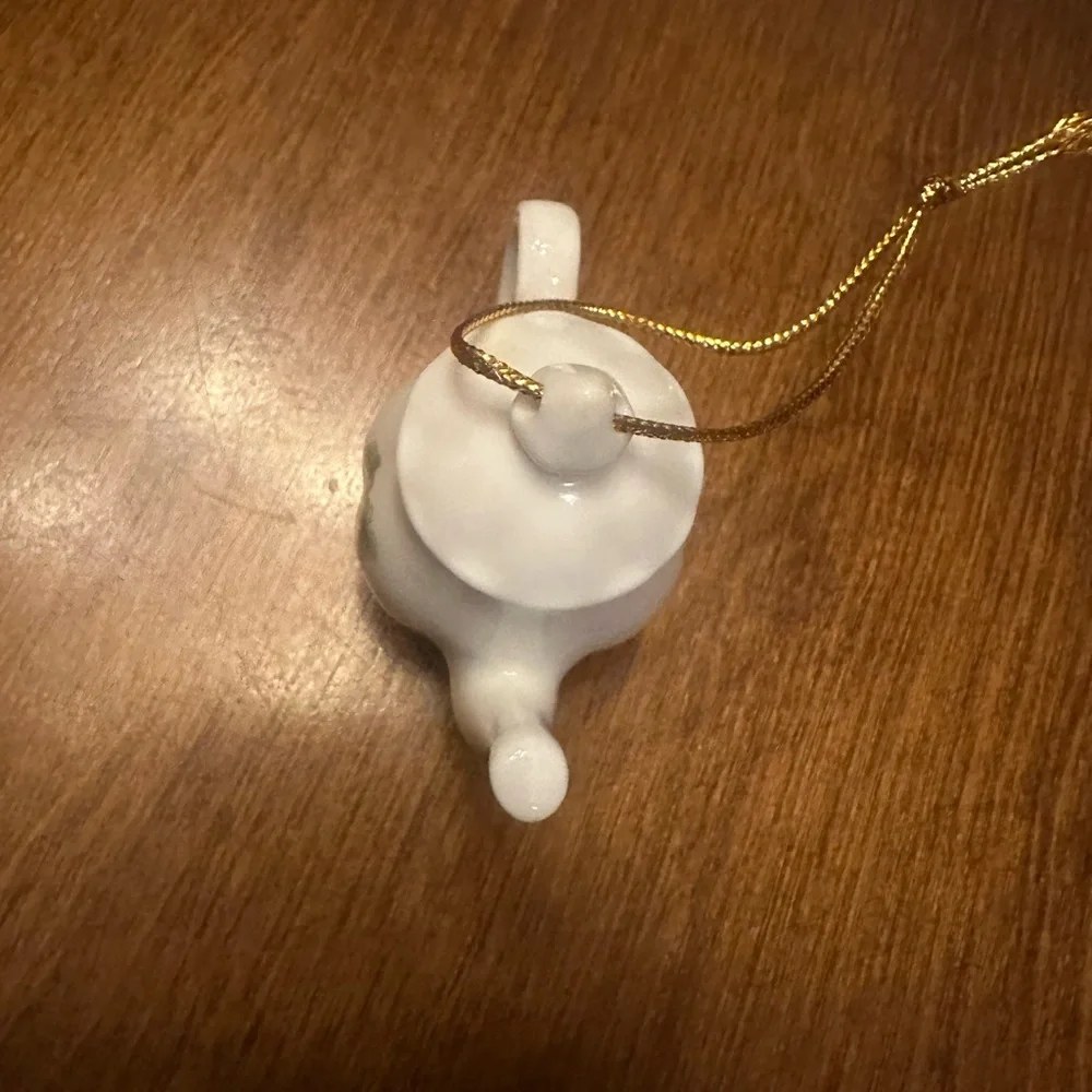 White Teapot Ornament with Green Clover Design - Picture 3 of 4